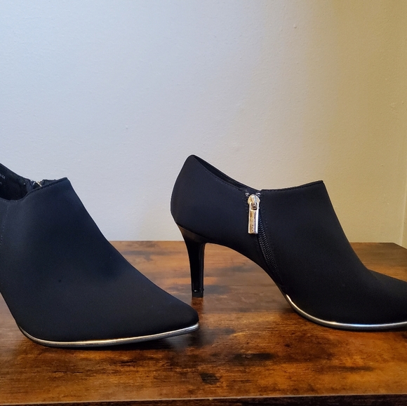 Bandolino Black Booties US 8.5 women's - Picture 4 of 10